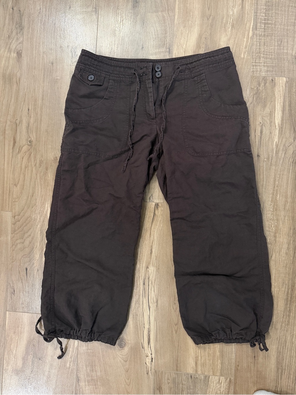 Y2K Brown Low Rise Cargo Capri pants Linen & Cotton - size 8
